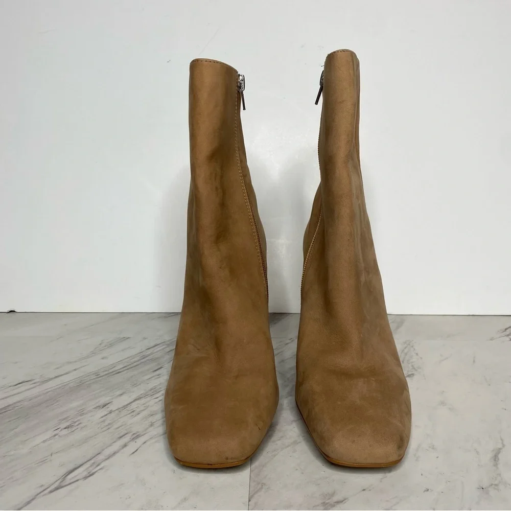 Steve Madden Lourde Tan Nubuck Bootie 8M